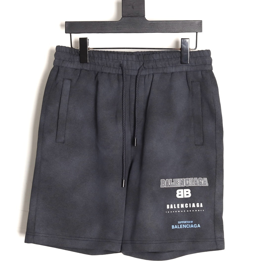 Ba*len*cia*ga shorts