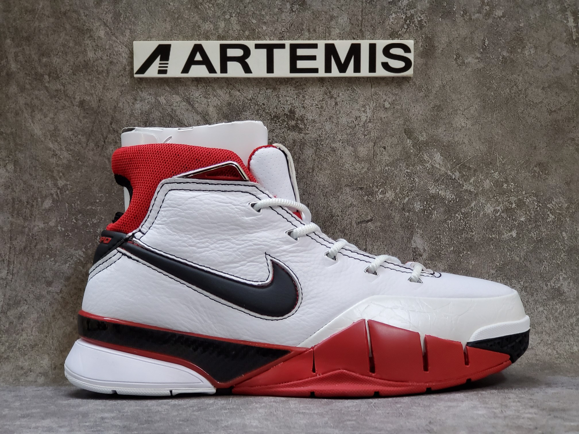 Nike Kobe 1 Protro White Black Red (All Star)