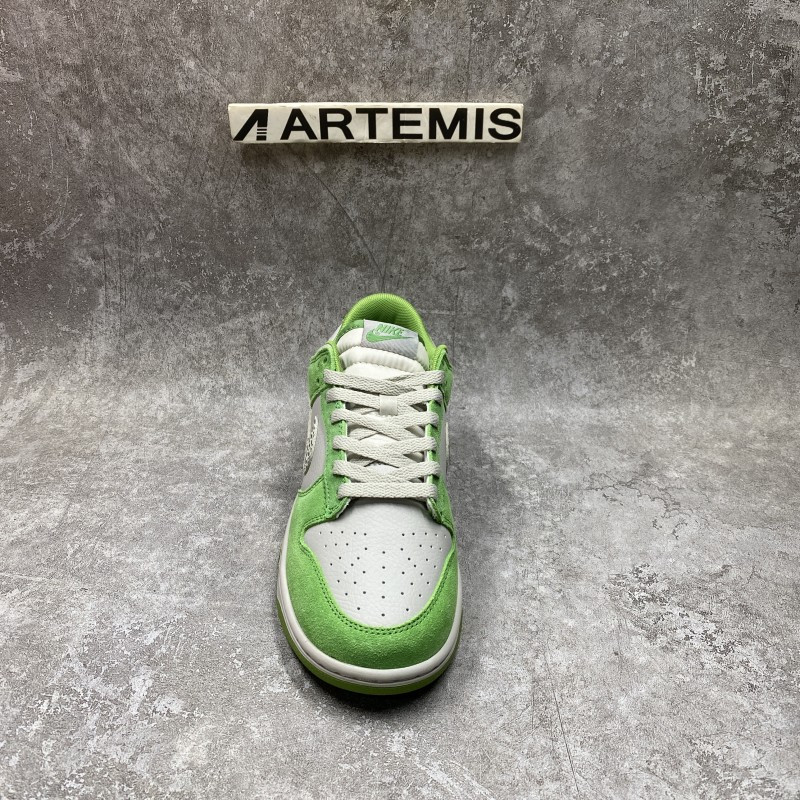 Nike Dunk Low AS Safari Swoosh Chlorophyll