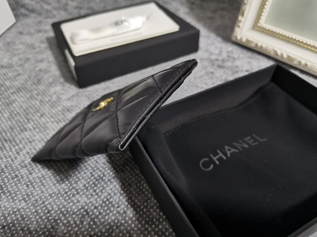 Ch*el card holder 10cm