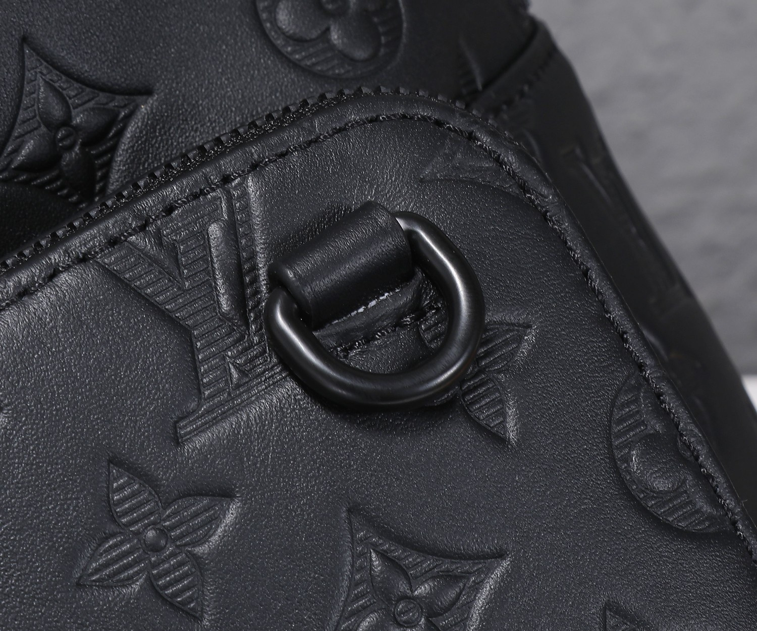 LV RACER BACKPACK M46109 13 x 16.1 x 7.1 inches