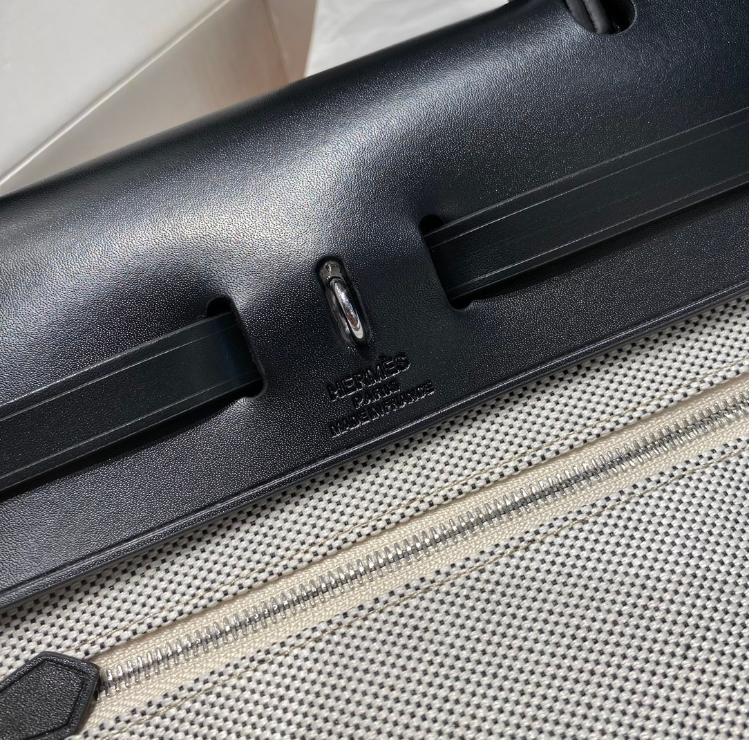 H**mes herbag 25x31x10cm