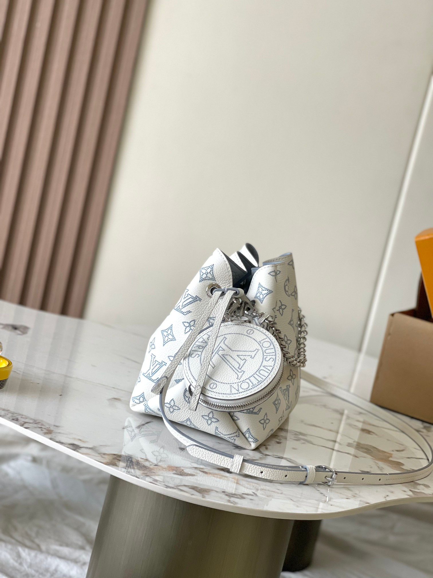 LV Bella M11736 19x22x14cm