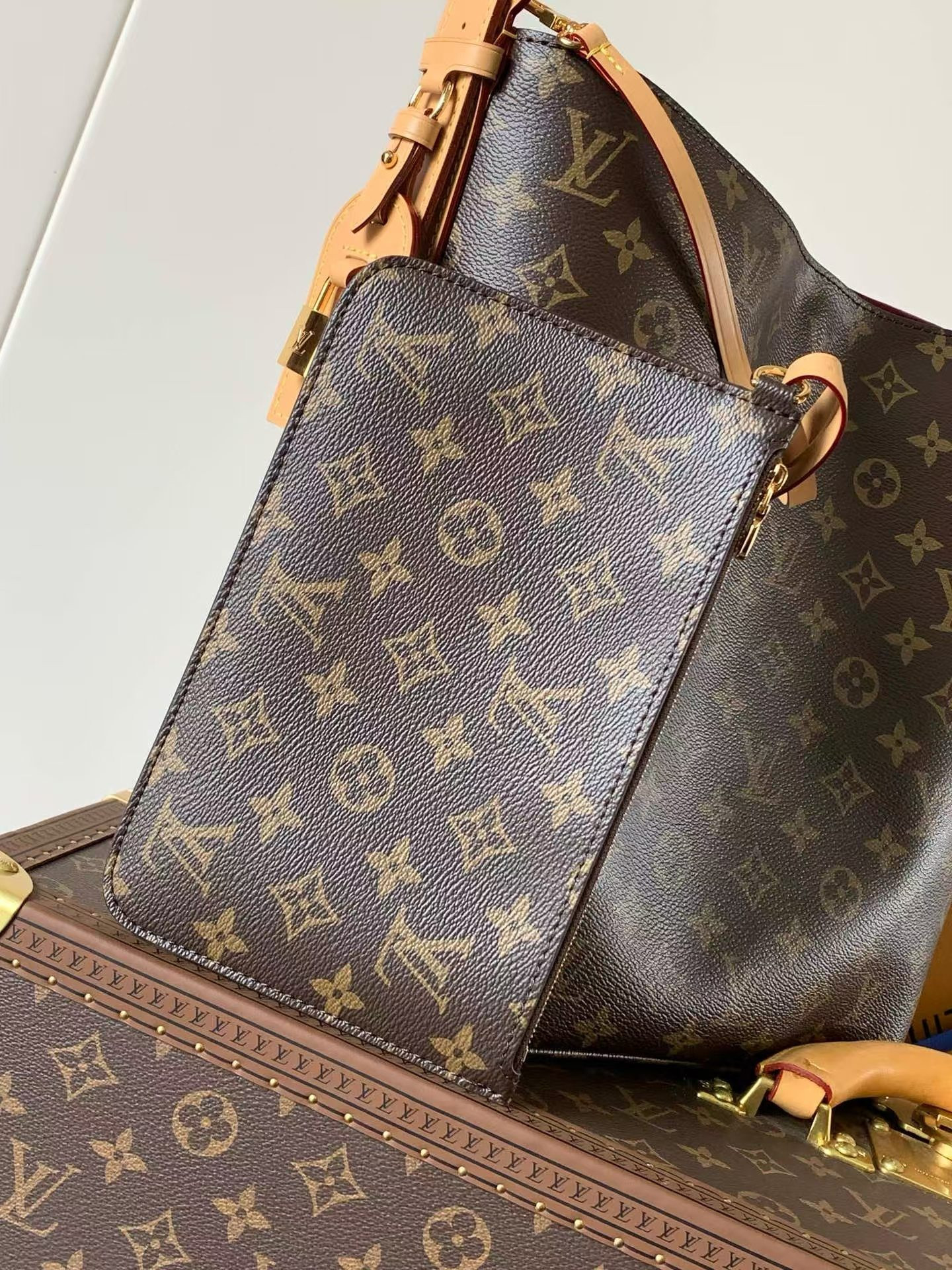 LV All In GM M12926 26 x 31 x 18 cm