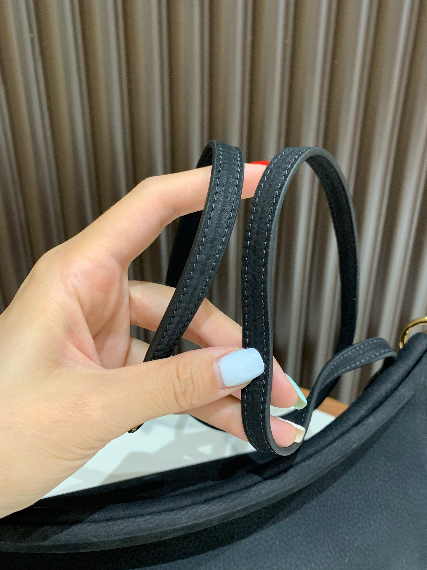 ALAÏA LE CLICK EAST WEST MEDIUM BAG 30x14x9cm